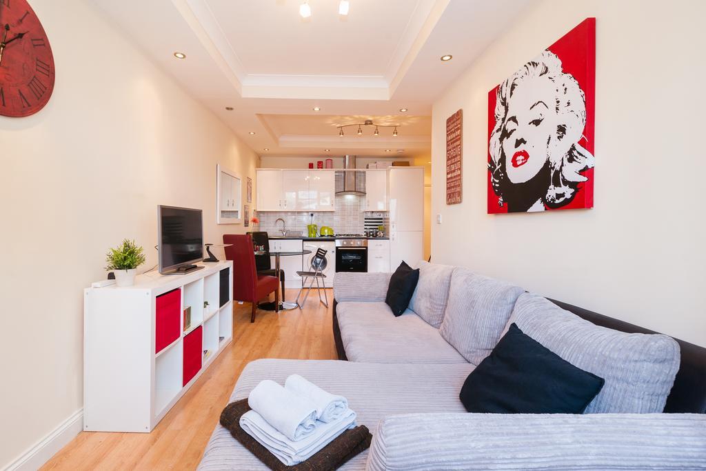 Kings Cross Apartment ロンドン 部屋 写真